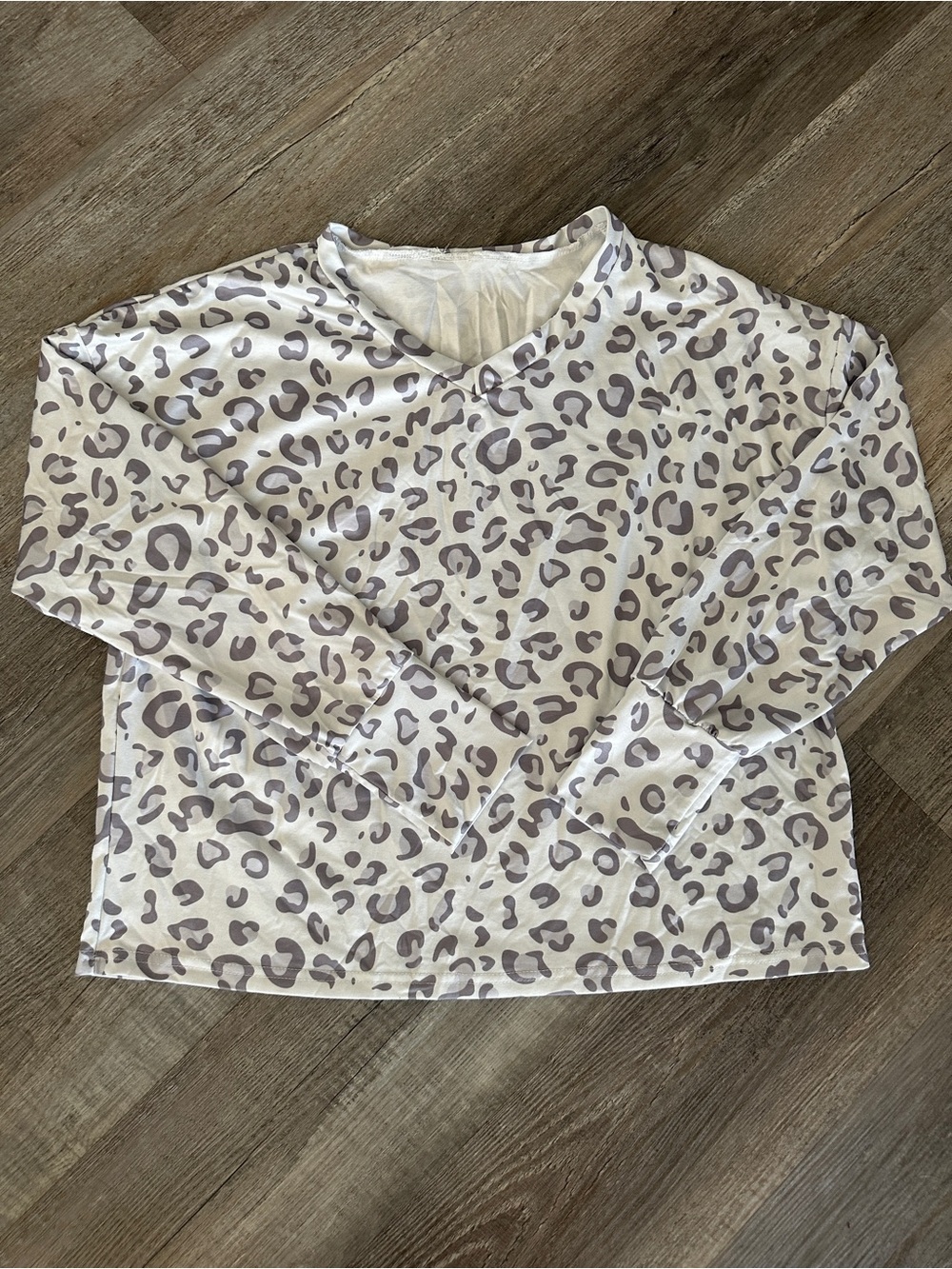 Women’s Long Sleeve Leopard Print Pajama Set - Cream & Gray - Picture 2 of 7